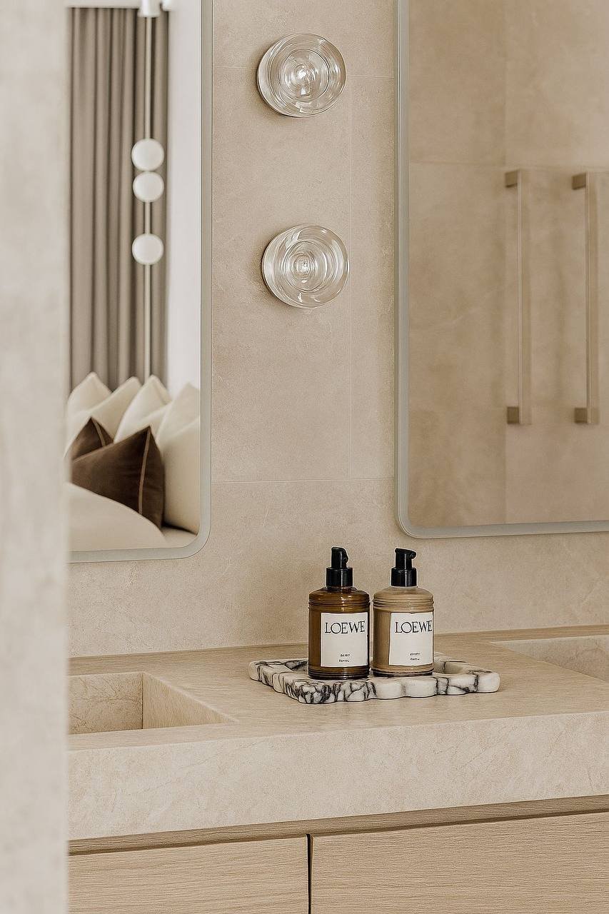 Accessoires de salle de bain en marbre